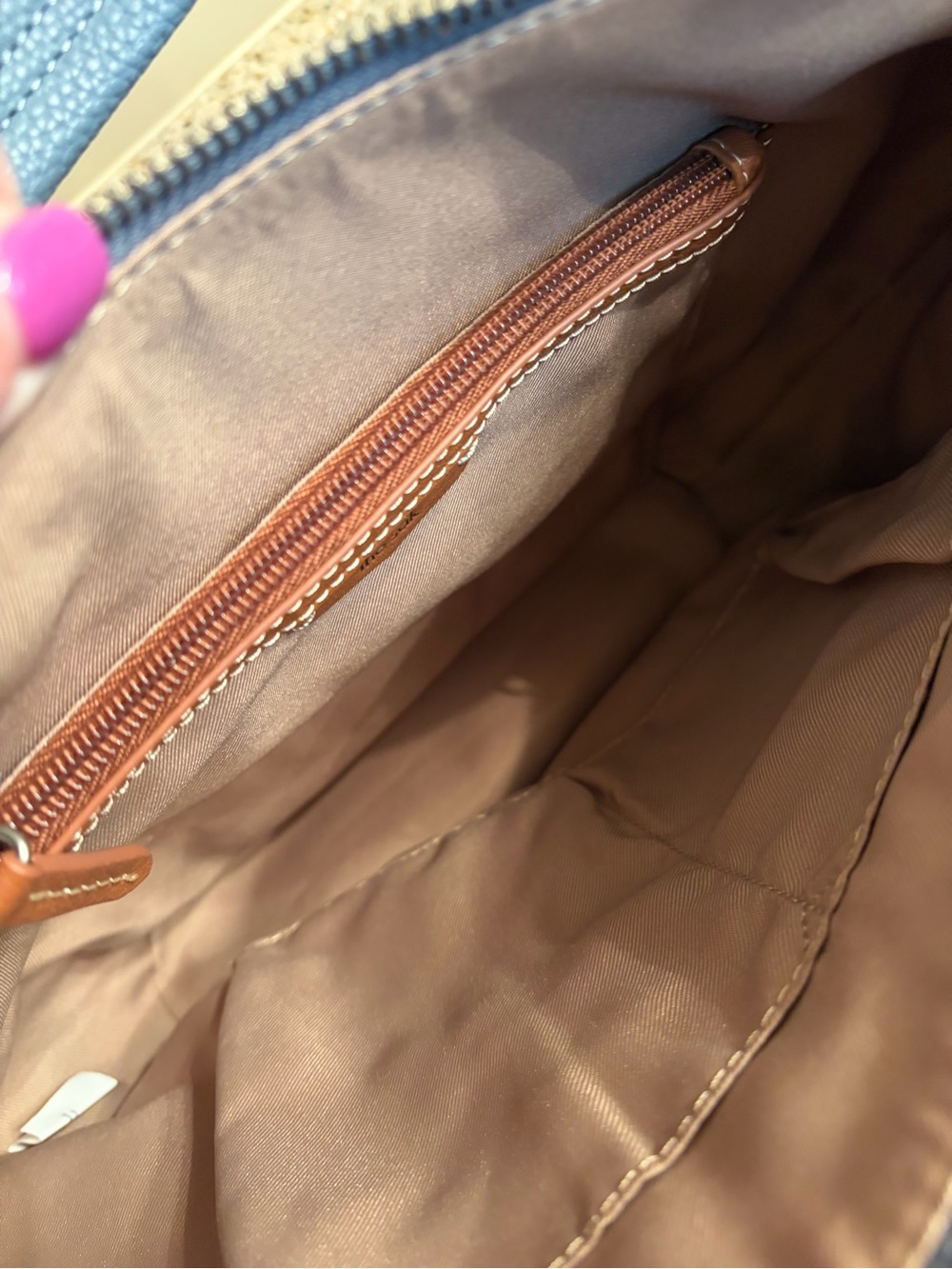 The Sak Sequoia Leather Hobo Shoulder Bag- Large slouchy bag and lightweight - Picture 15 of 16